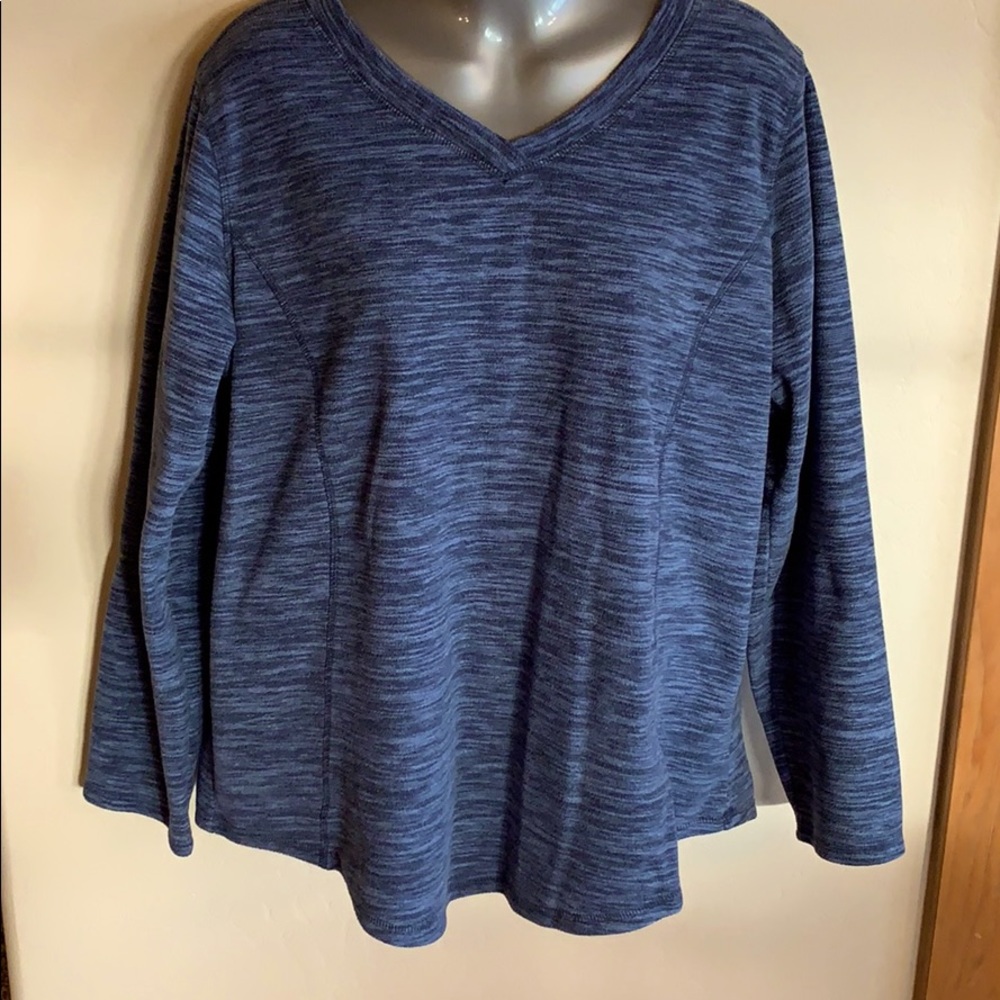 Women V-neck top